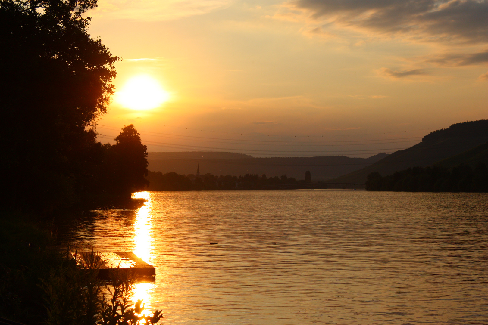 Sonnenuntergang an der Mosel