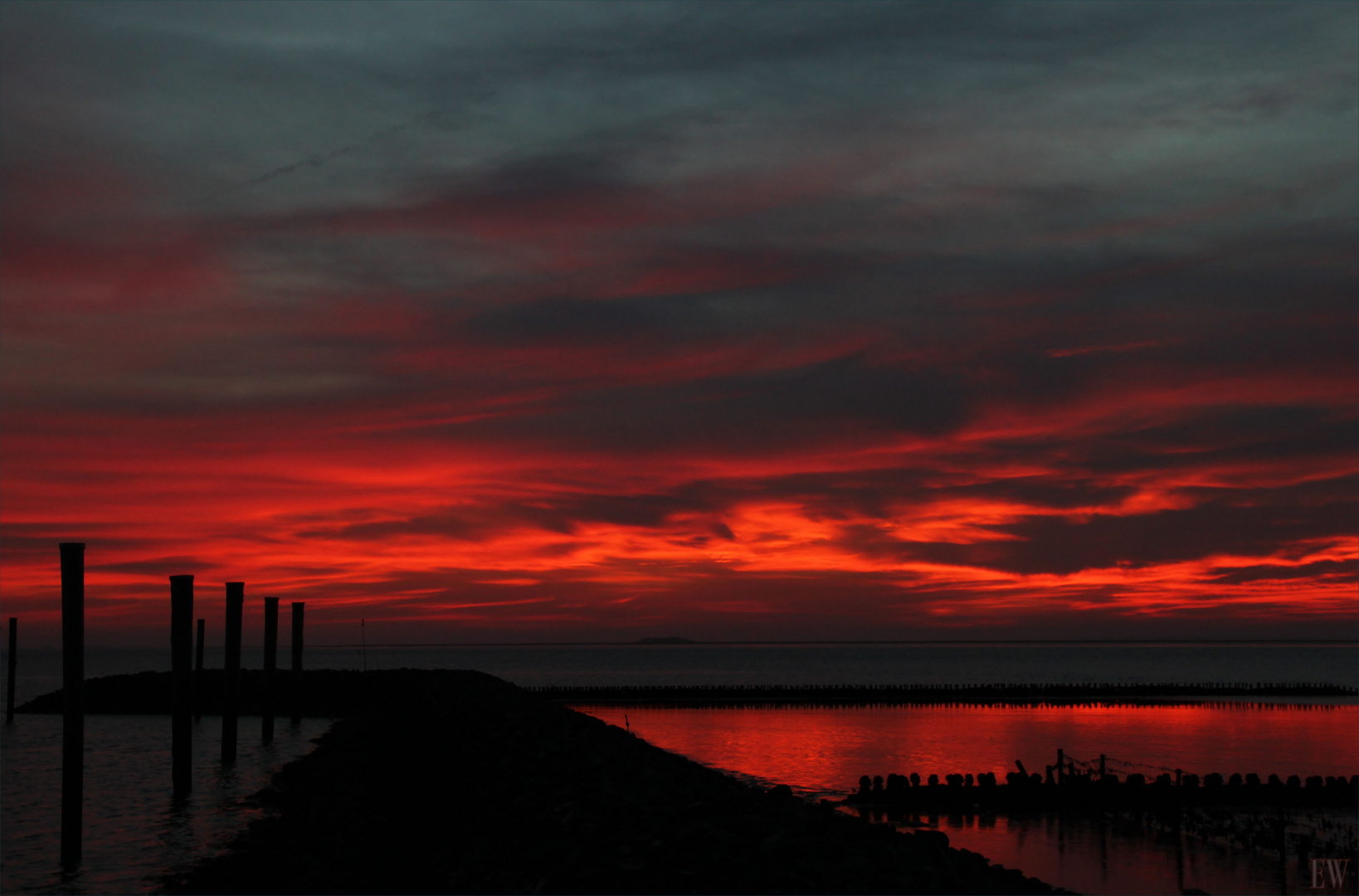 Sonnenuntergang an der Nordsee (II)...