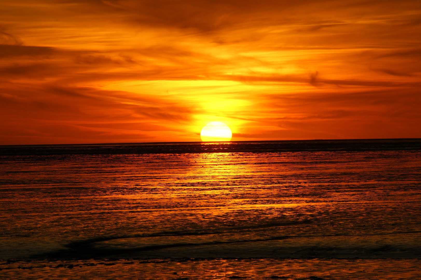 Sonnenuntergang an der Nordseeküste