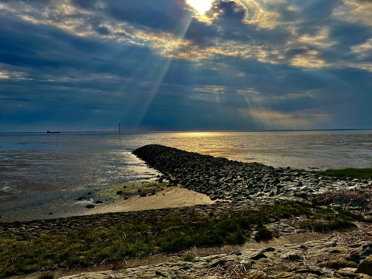 Sonnenuntergang an der Nordseeküste 