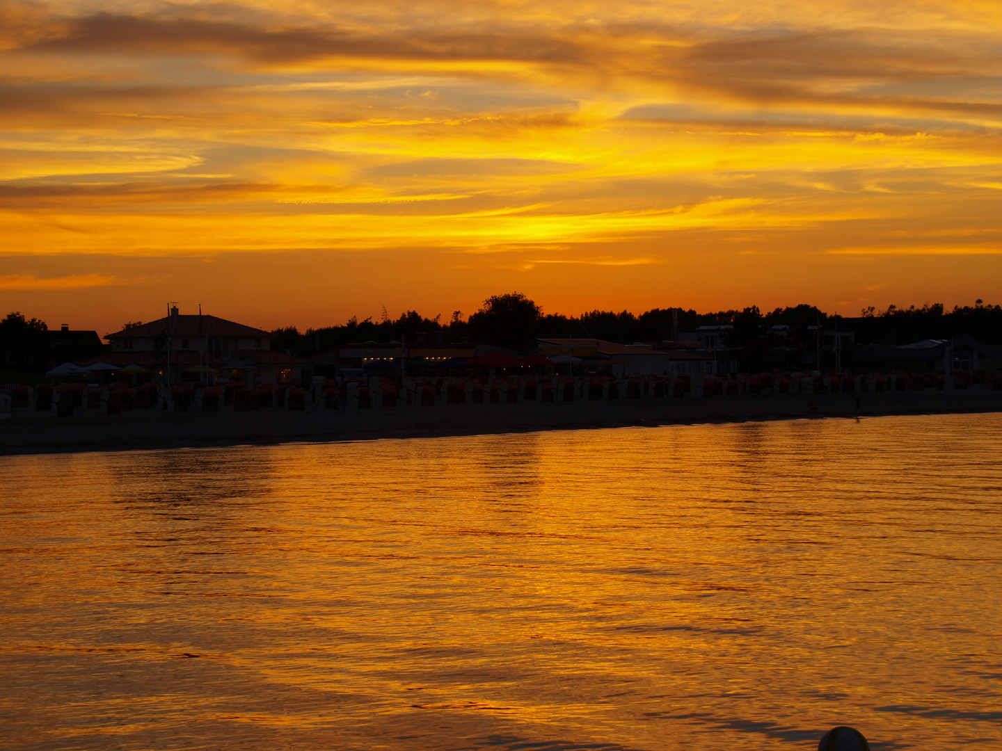 Sonnenuntergang an der Ostsee-Dahme Lübecker Bucht am 18.07.2010