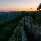 Sonnenuntergang an der Ruine Neuscharfeneck