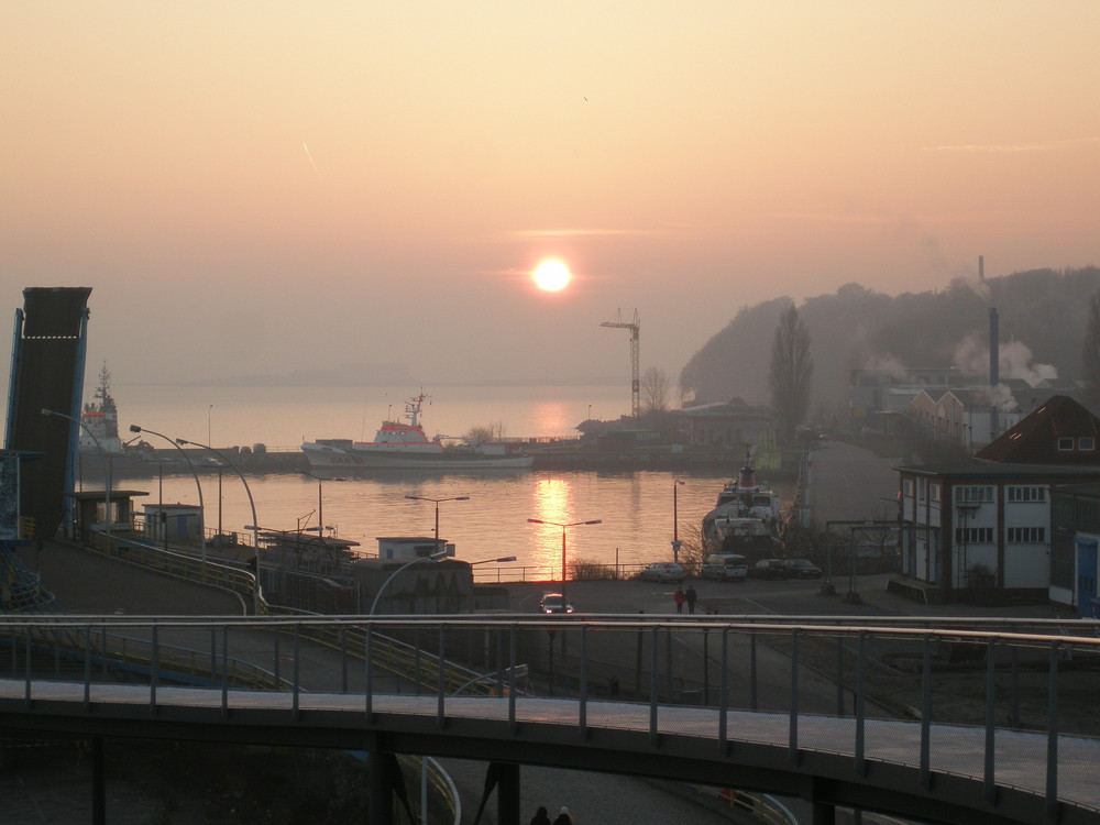 Sonnenuntergang an der Sassnitz-Brücke