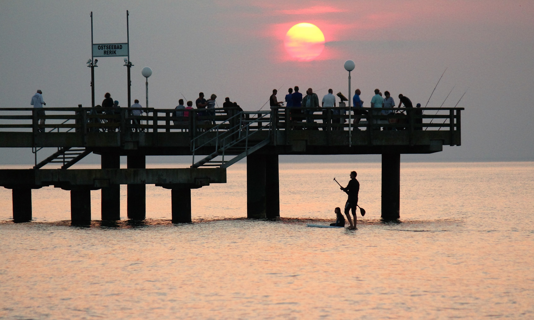 Sonnenuntergang an der Seebrücke in Rerik