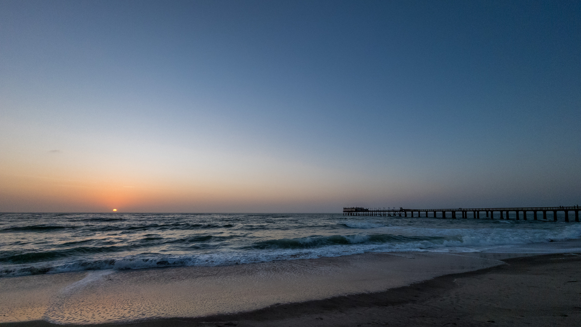 Sonnenuntergang an der Seebrücke von Swakopmund