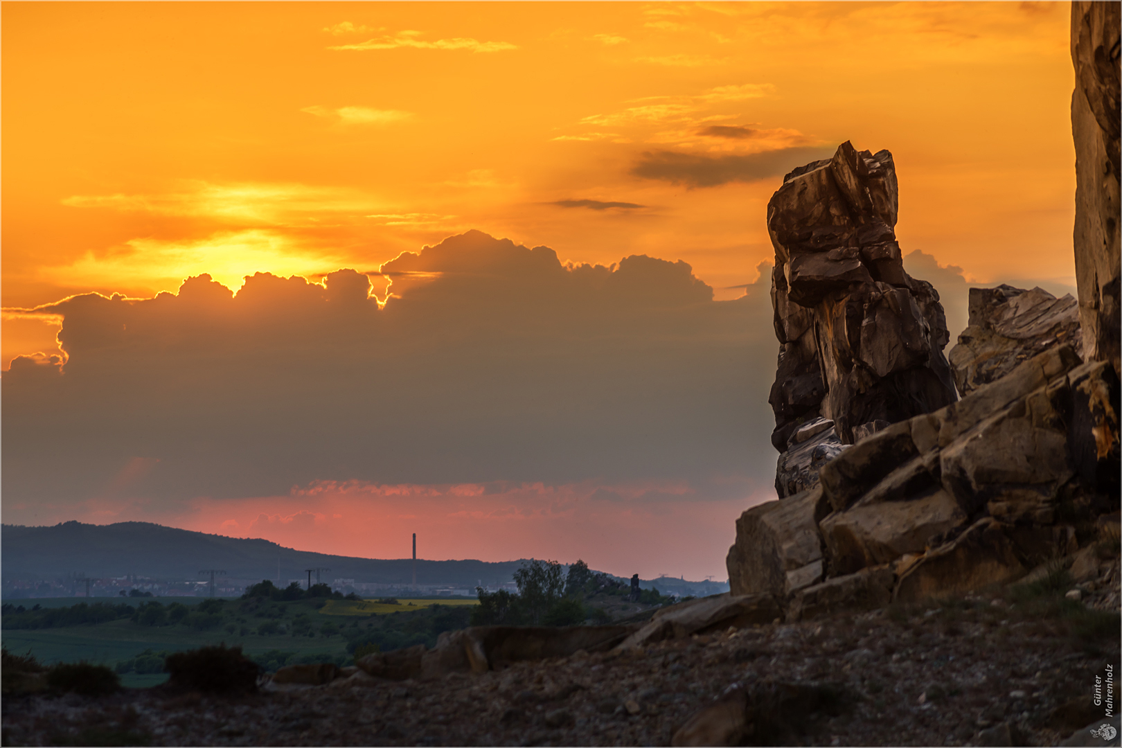 Sonnenuntergang an der Teufelsmauer