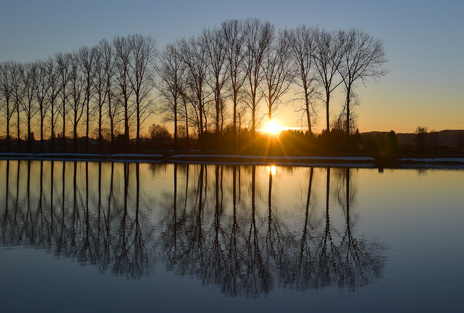 Sonnenuntergang an der Wertach