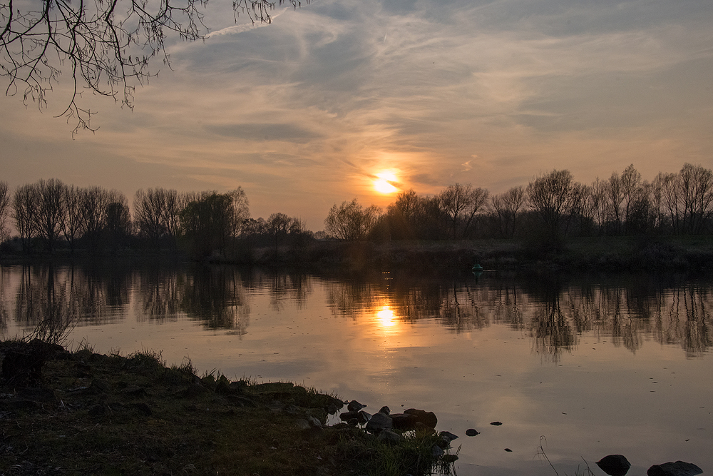 Sonnenuntergang an der Weser