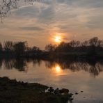 Sonnenuntergang an der Weser