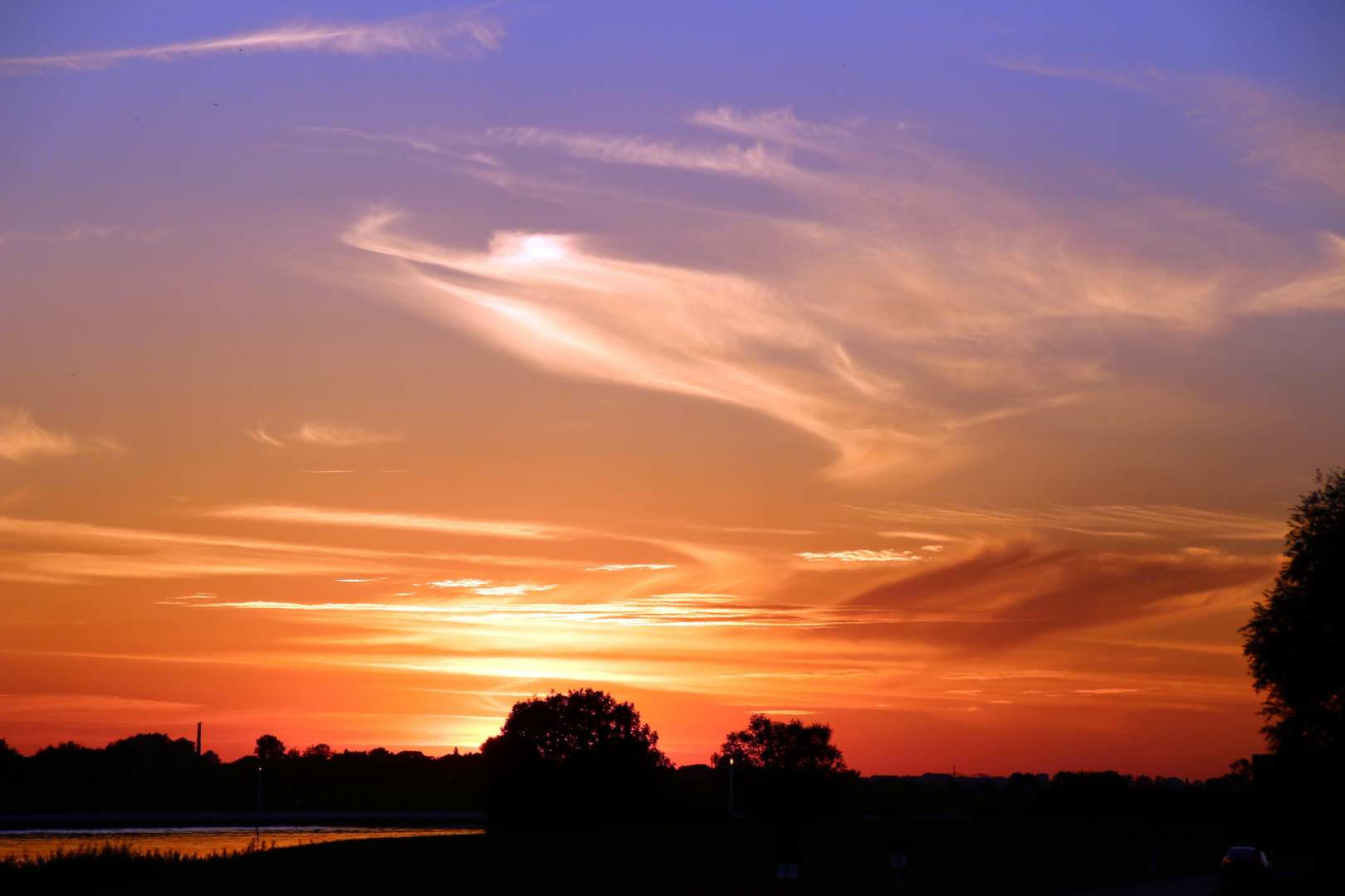 Sonnenuntergang an der Weser