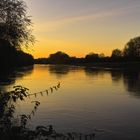 Sonnenuntergang an der Weser im November