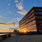 Sonnenuntergang an der Weser, Überseestadt Bremen