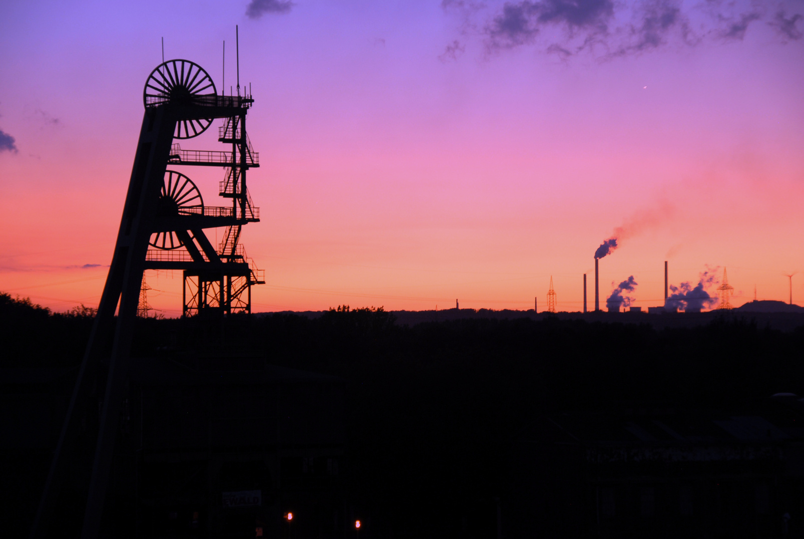 Sonnenuntergang an der Zeche Ewald