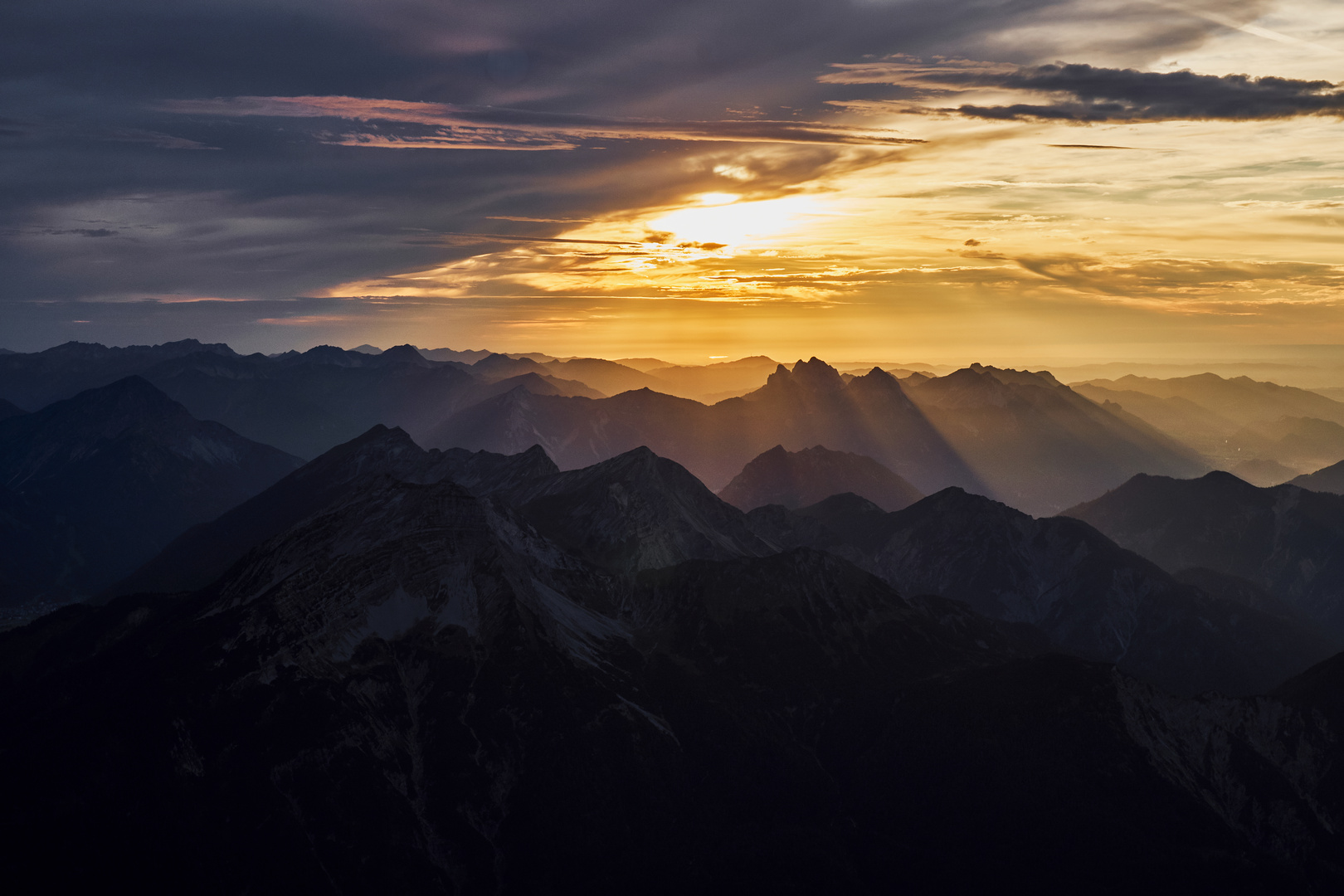 Sonnenuntergang an der Zugspitze