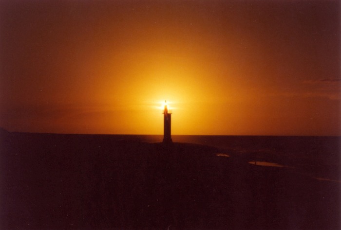 Sonnenuntergang an einem Leuchtturm am Ende der Welt - Por do sol no farol do fim do Mundo