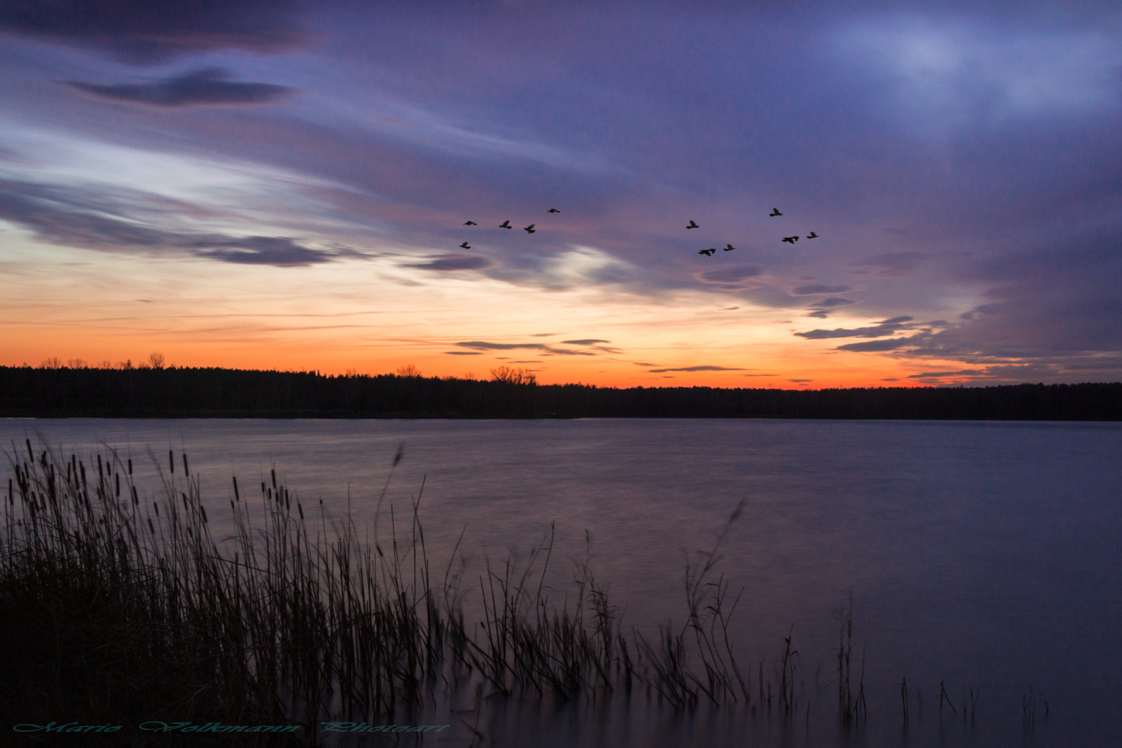 Sonnenuntergang an einem See