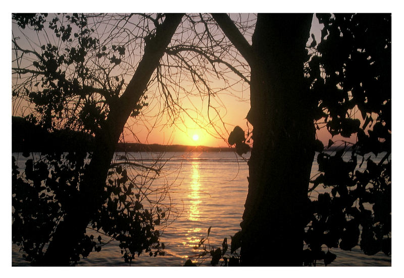 Sonnenuntergang an einem See