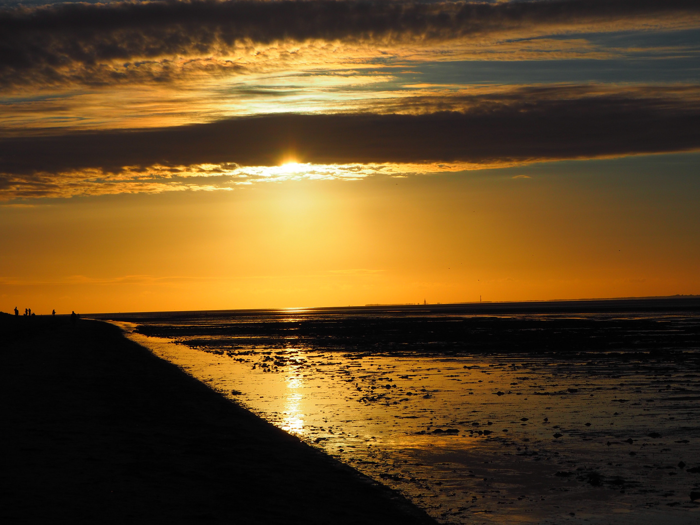 Sonnenuntergang an unserem Lieblingsstrand