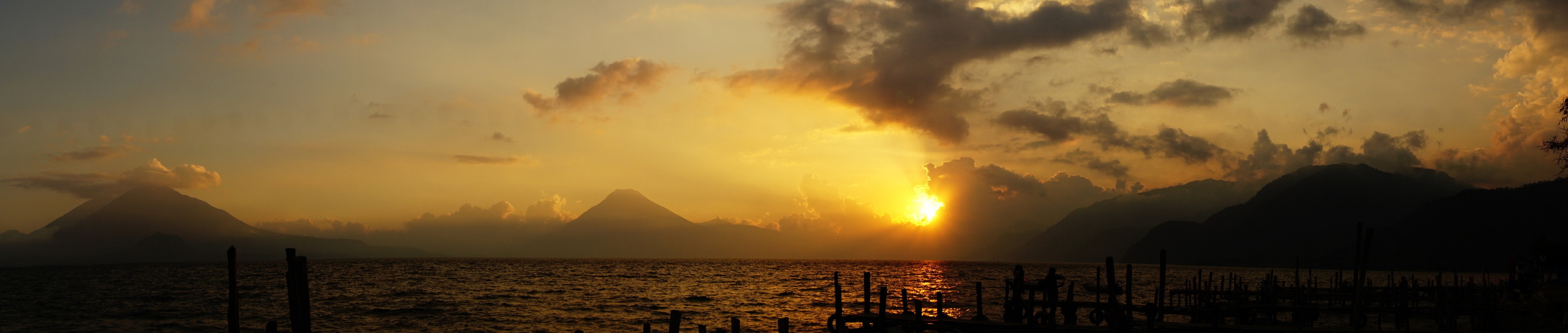 Sonnenuntergang Atitlansee Guatemala