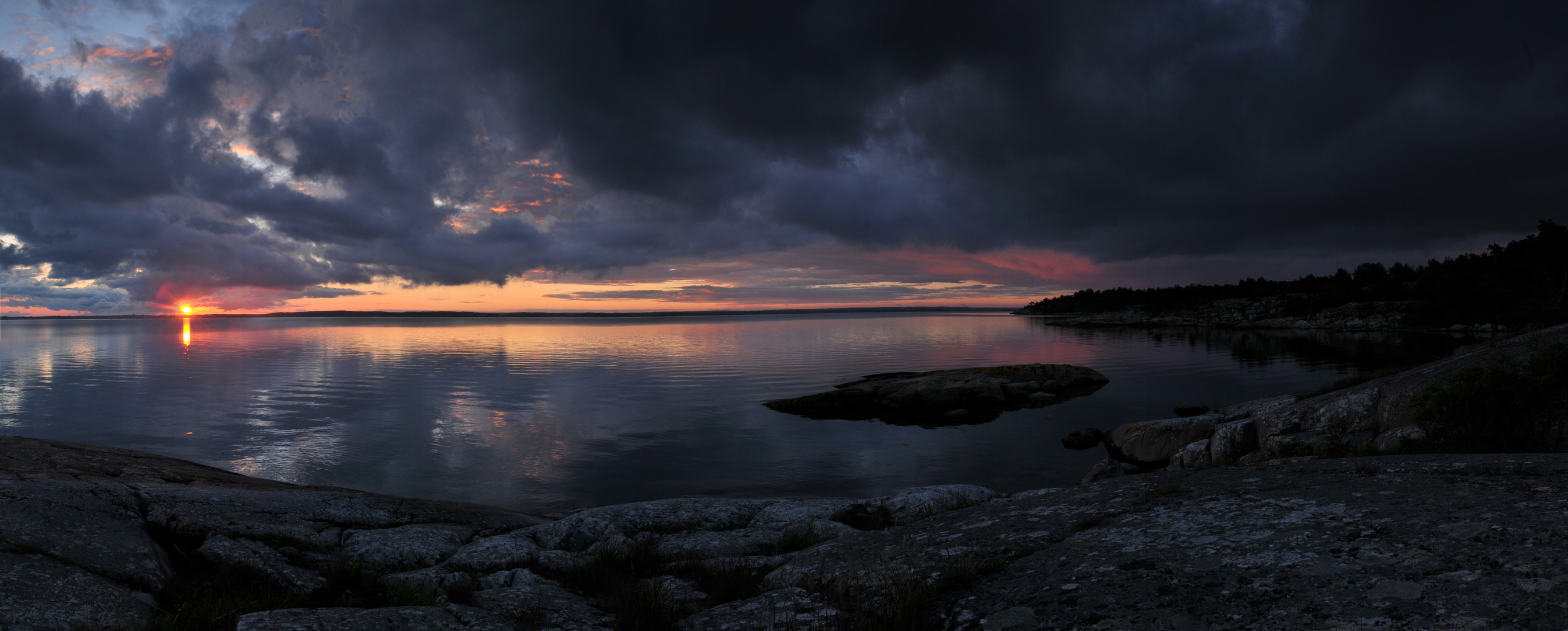 Sonnenuntergang auf Aspö