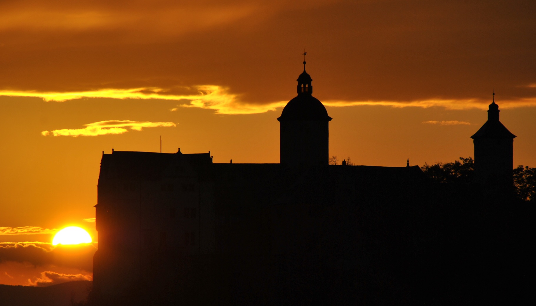 Sonnenuntergang auf Burg Ranis