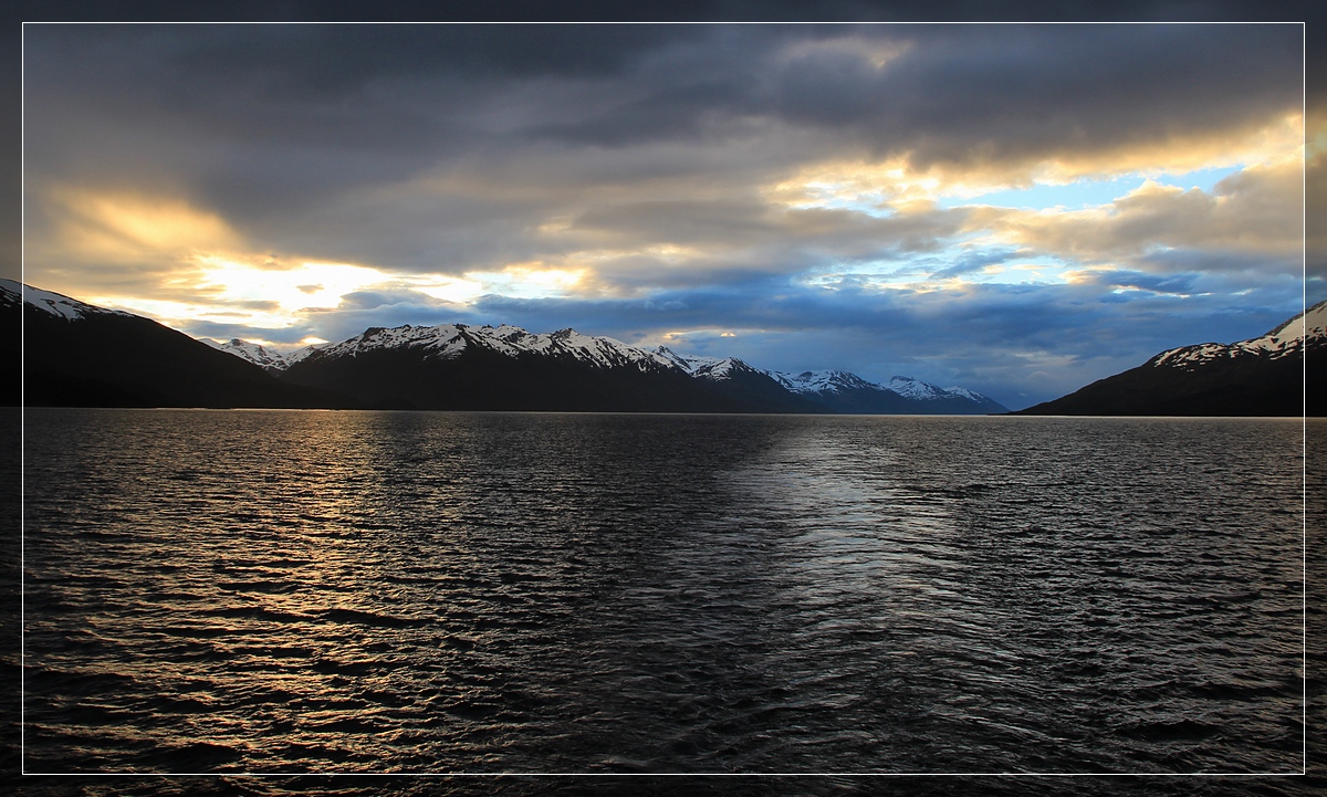 Sonnenuntergang auf dem Beagle Kanal