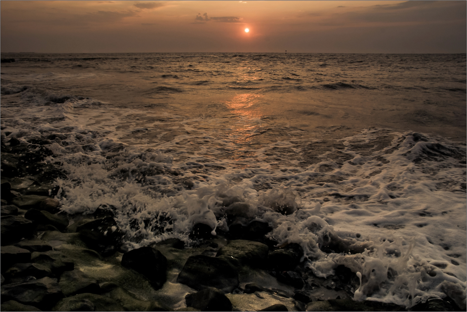 Sonnenuntergang auf dem Dornröschen der Nordsee der Insel Baltrum Insel Baltrum