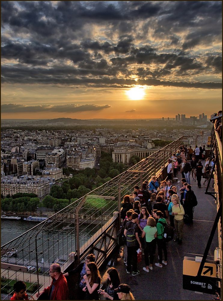 Sonnenuntergang auf dem Eiffelturm - Paris 14-02