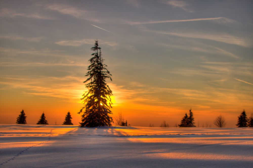 SONNENUNTERGANG AUF DEM KANDEL