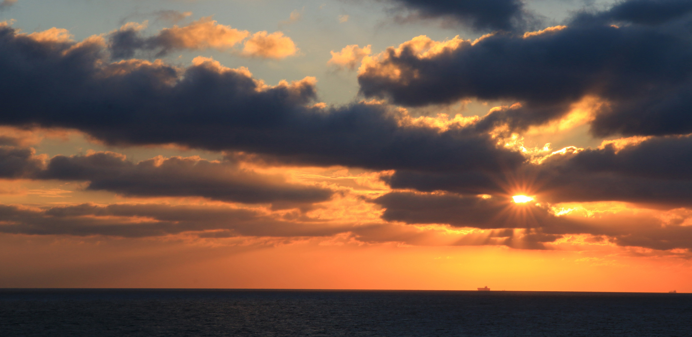 Sonnenuntergang auf dem Meer