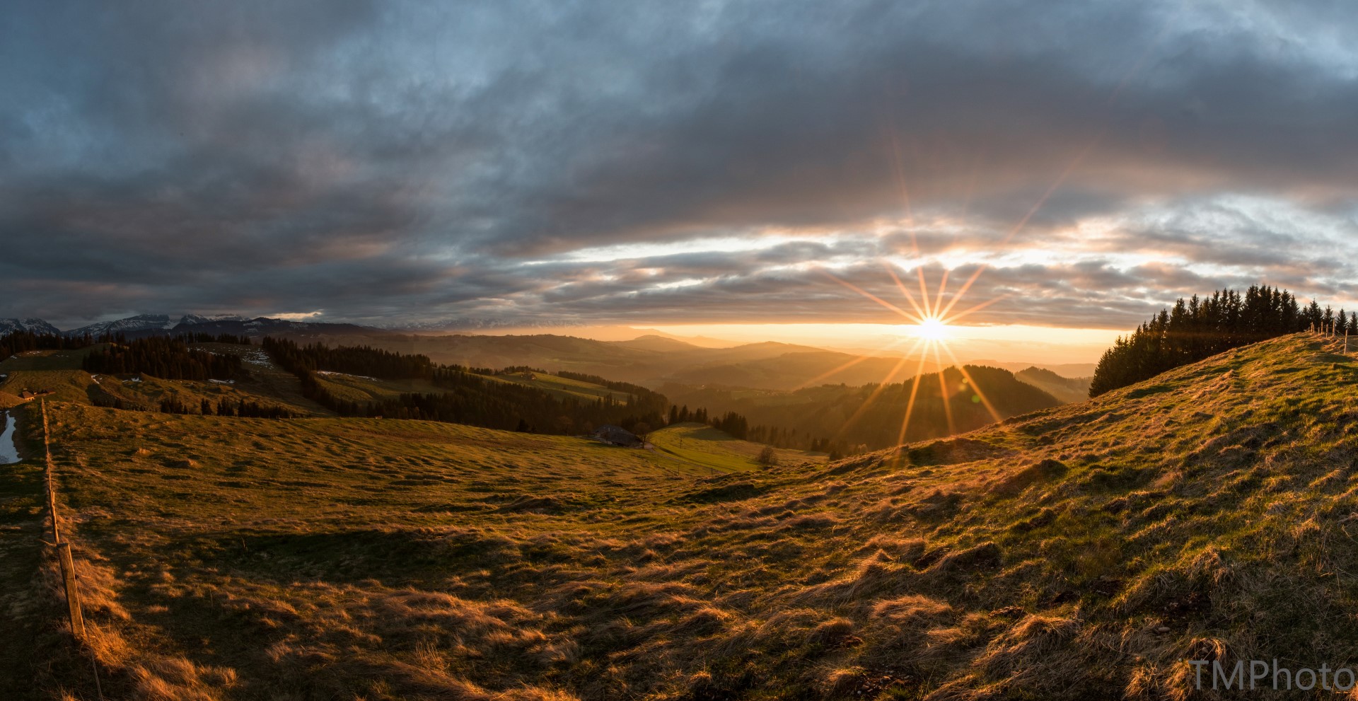 Sonnenuntergang auf dem Rämisgummen