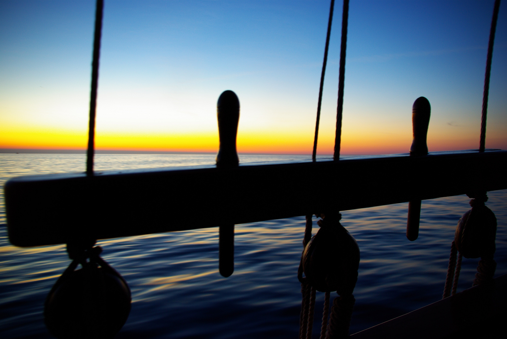 Sonnenuntergang auf dem Schiff