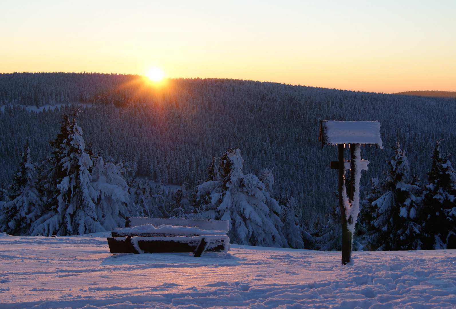 Sonnenuntergang auf dem Schneekopf/ Thüringen