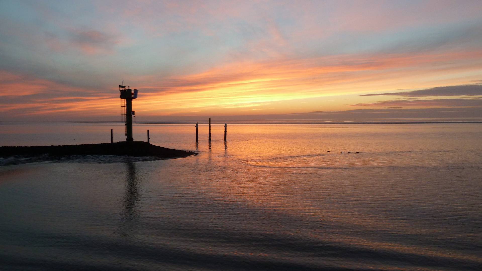 Sonnenuntergang auf dem Weg nach Norderney