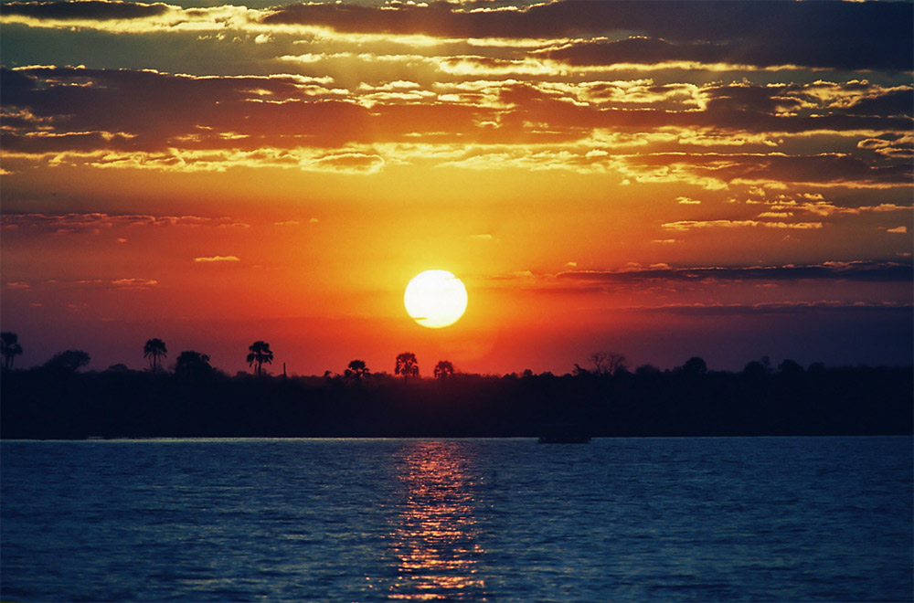 Sonnenuntergang auf dem Zambesi