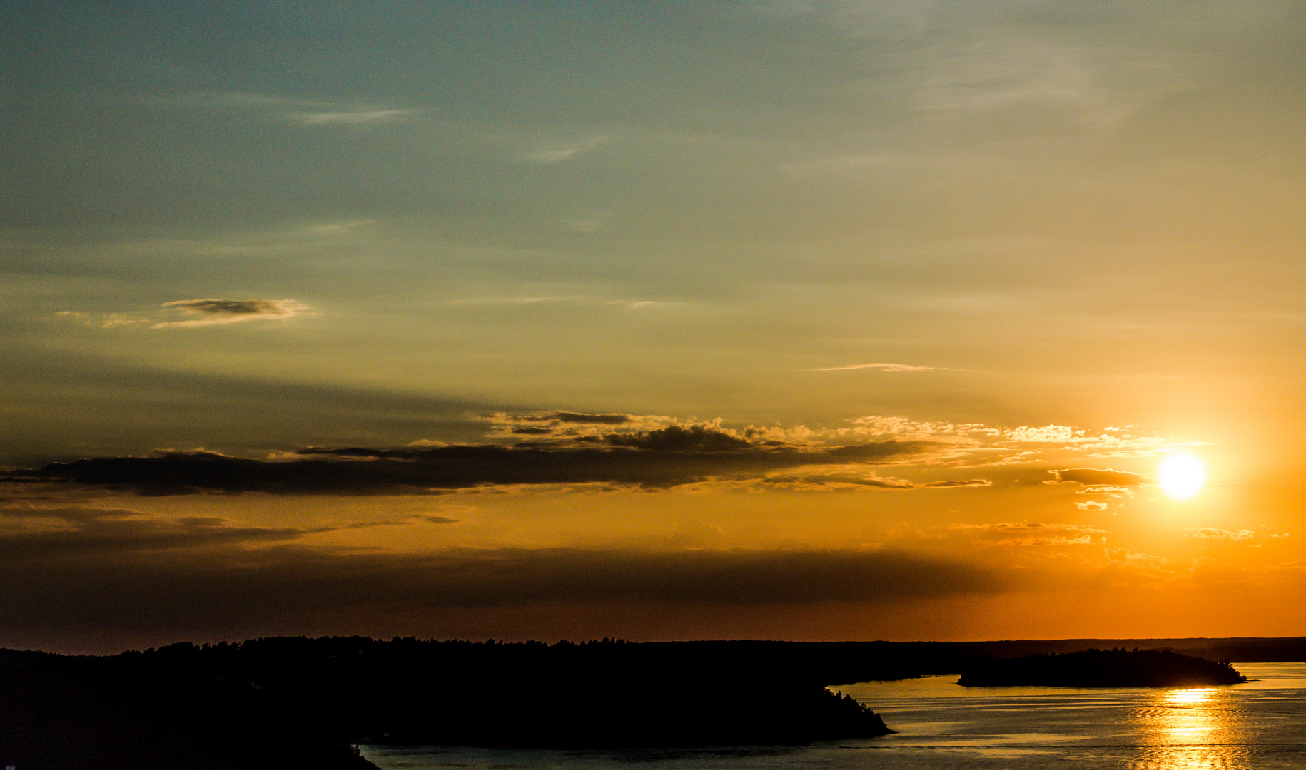 Sonnenuntergang auf den Schären