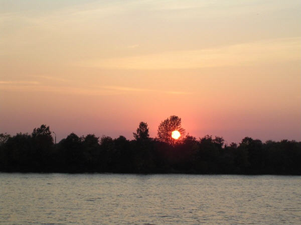 Sonnenuntergang auf der Daugava