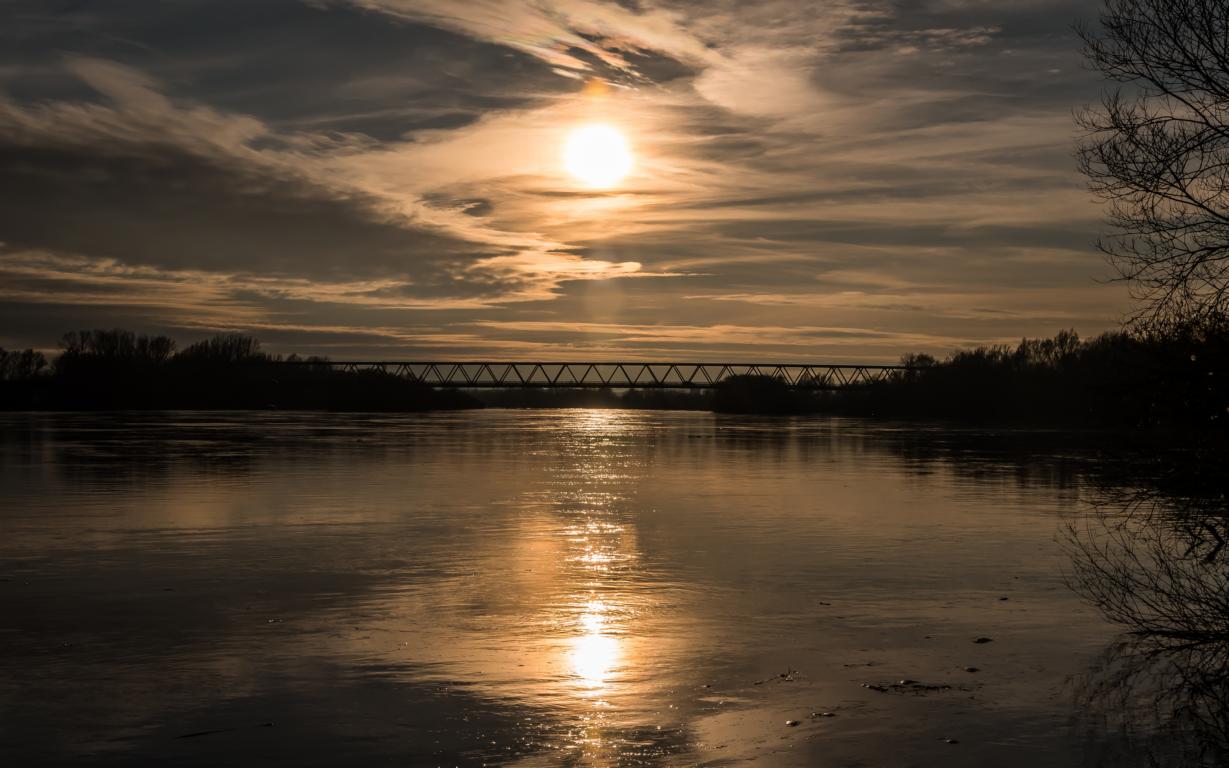 Sonnenuntergang auf der Donau