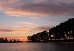 Sonnenuntergang auf der Eider