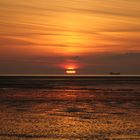 Sonnenuntergang auf der Ems in Borkum