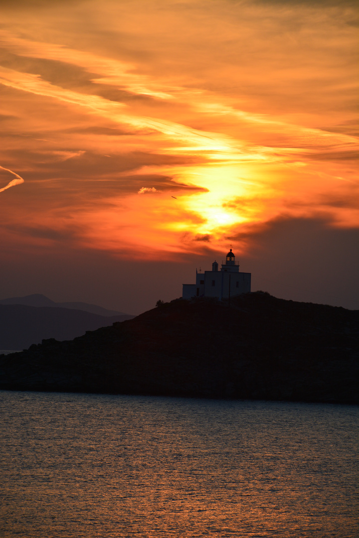 Sonnenuntergang auf der Insel Kea - Griechenland