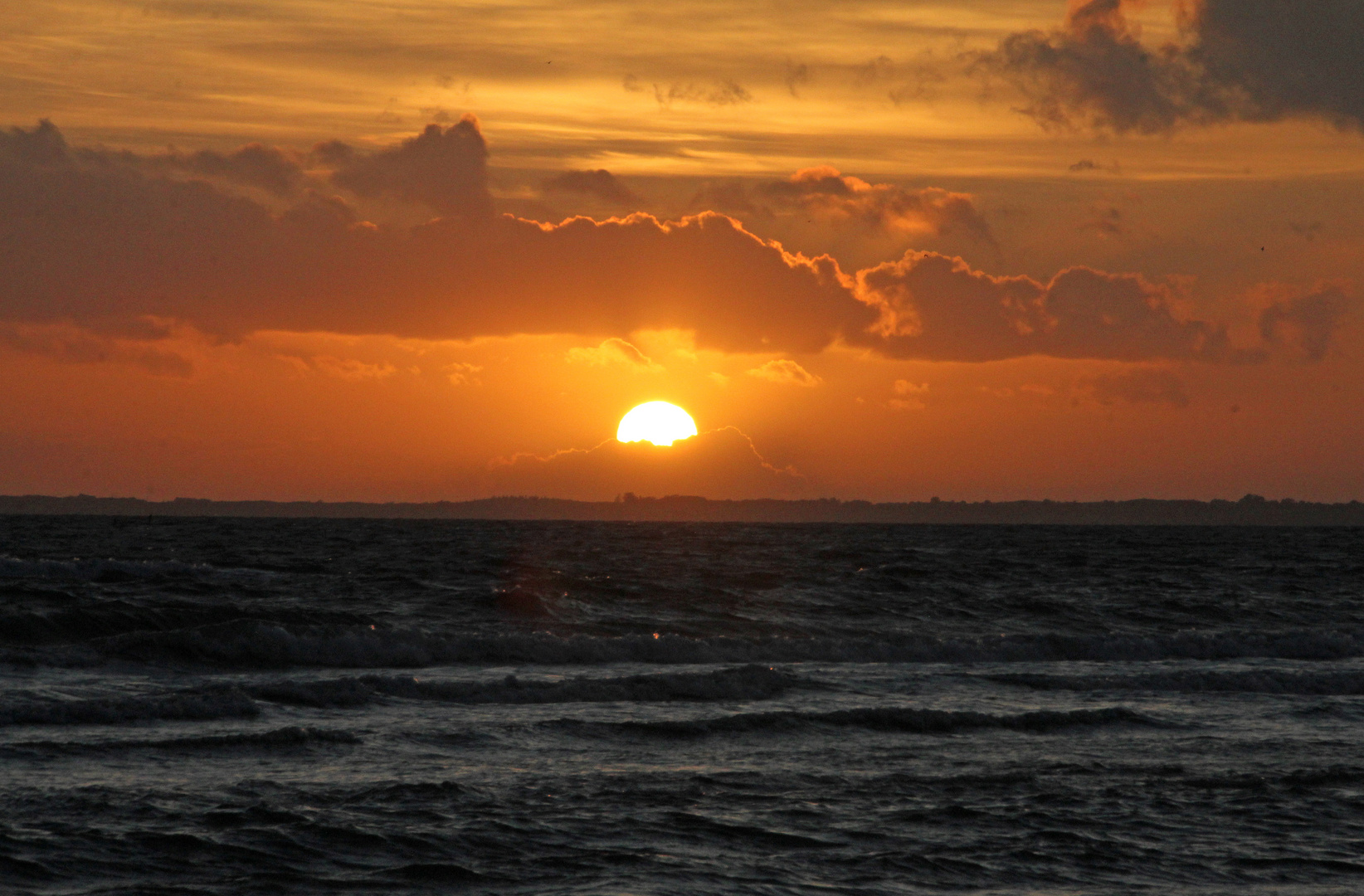 Sonnenuntergang auf der Insel Moen