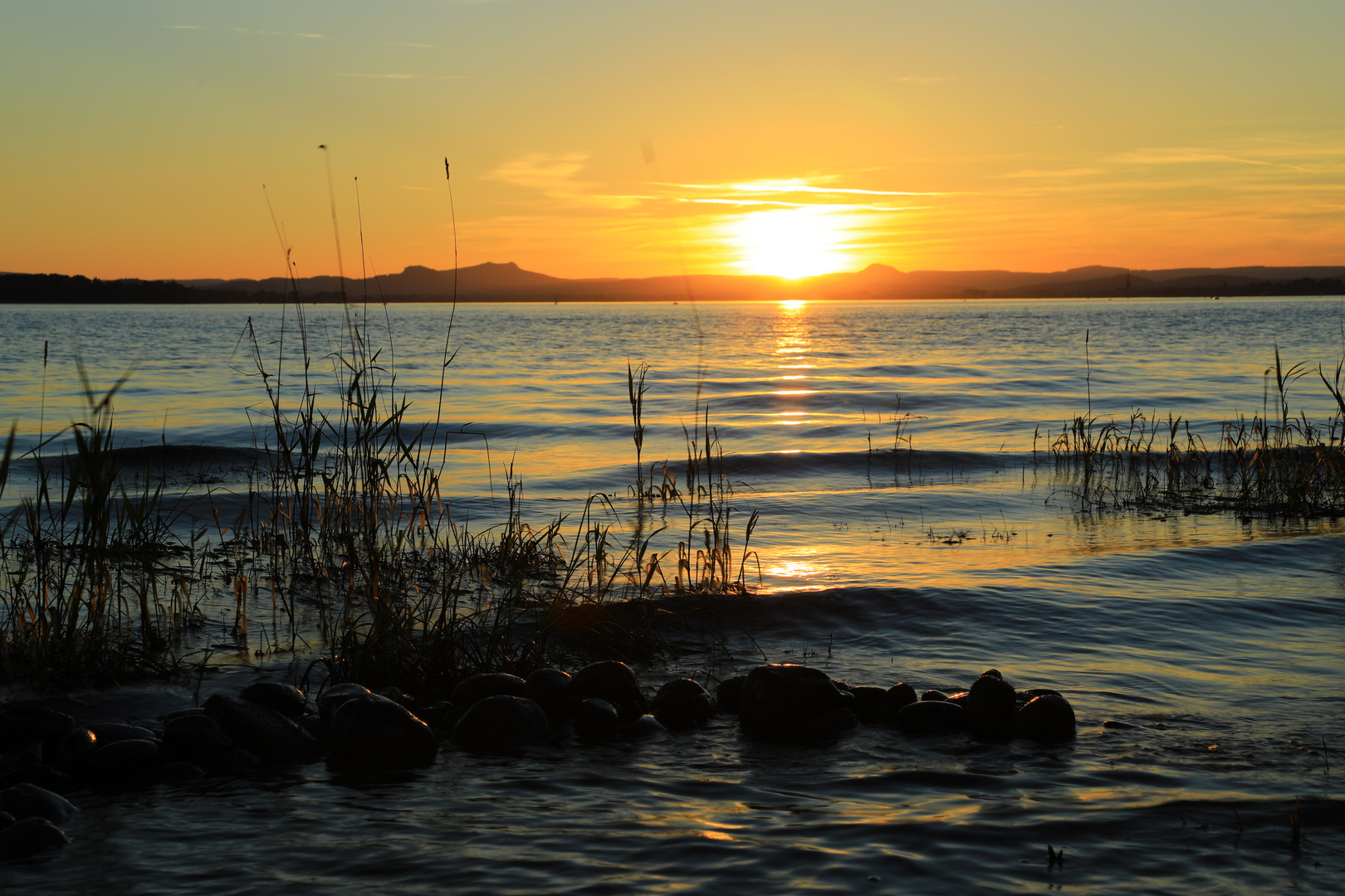 Sonnenuntergang auf der Insel Reichenau 