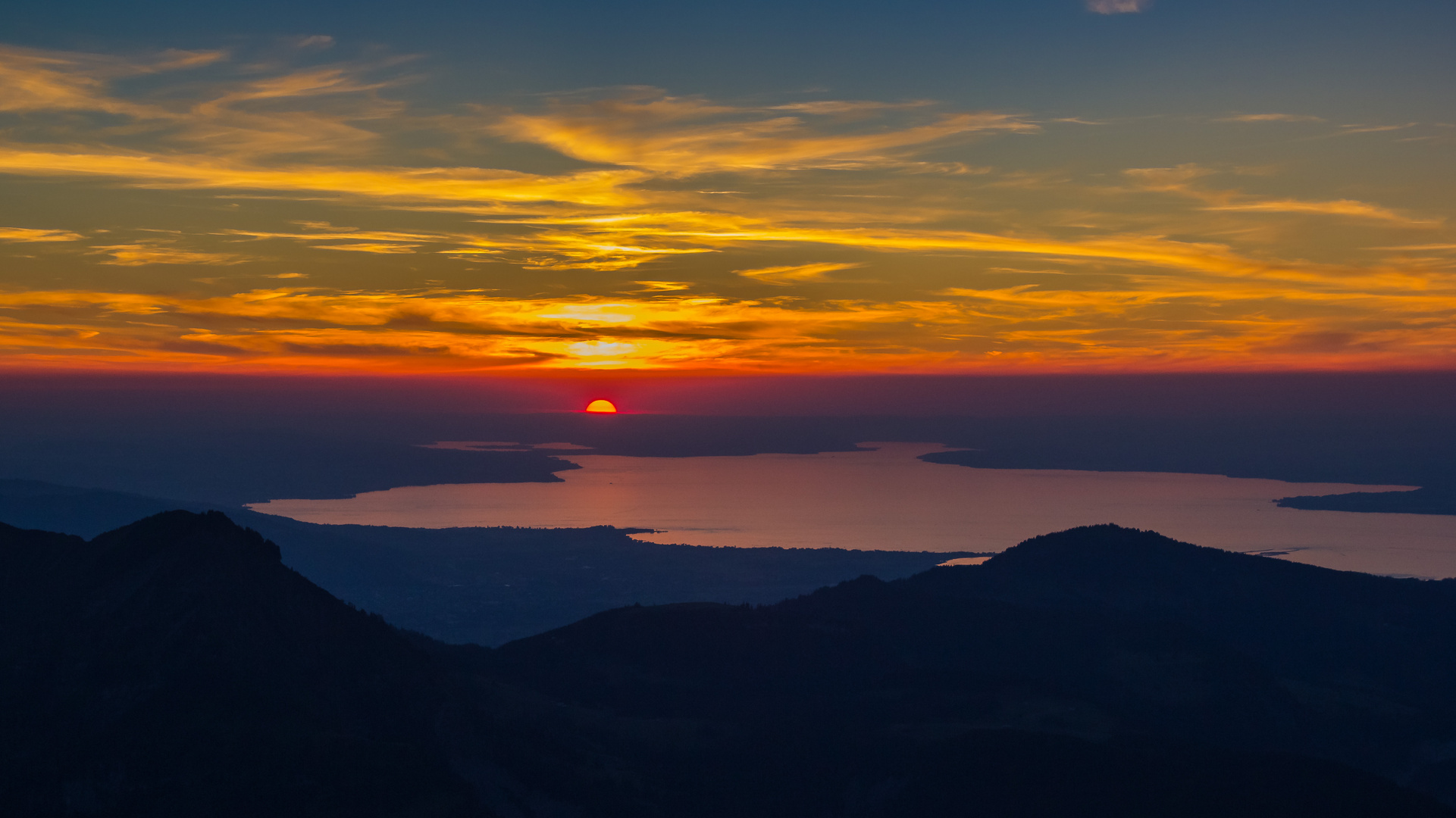 Sonnenuntergang auf der Kanisfluh