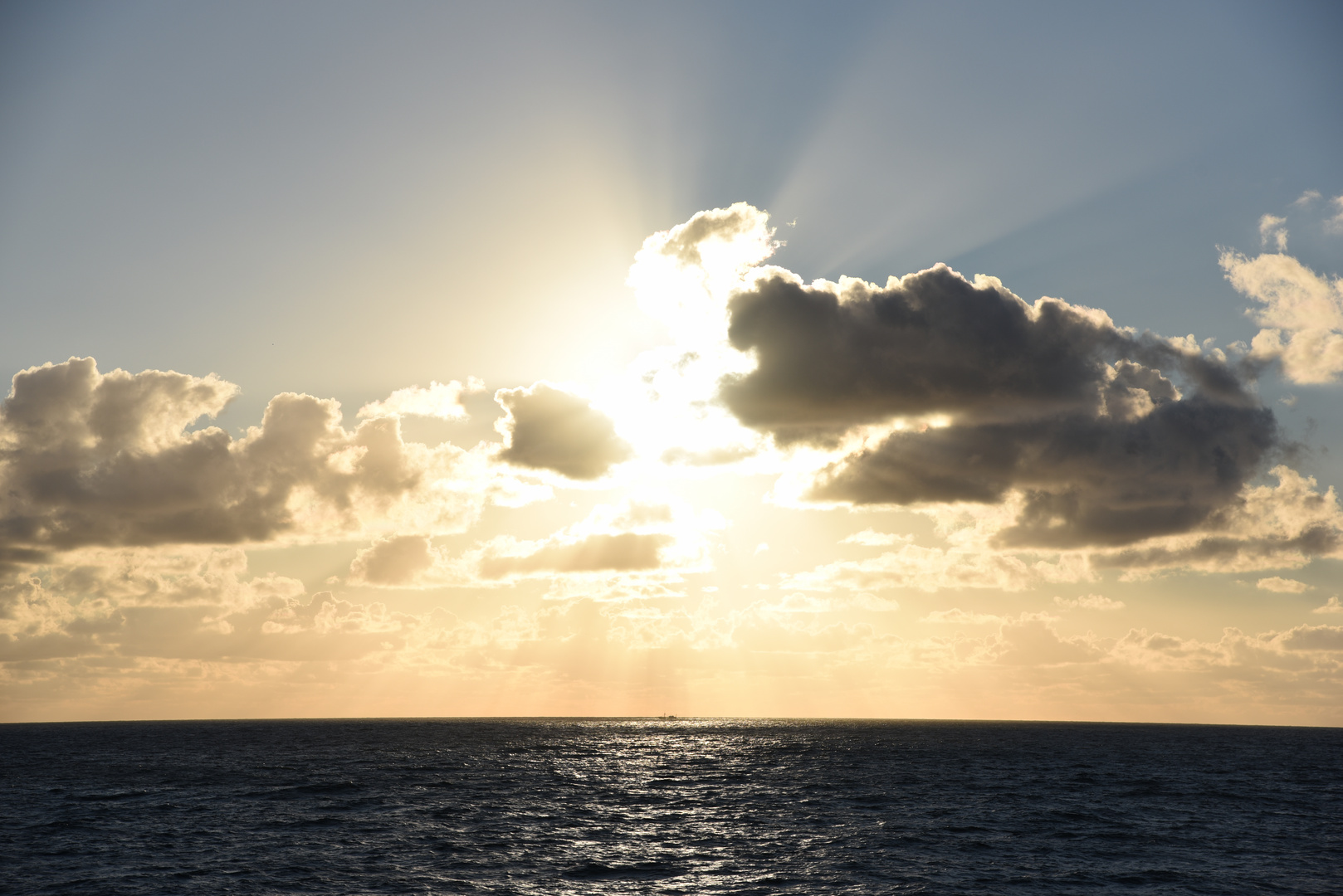 Sonnenuntergang auf der Nordsee (2)