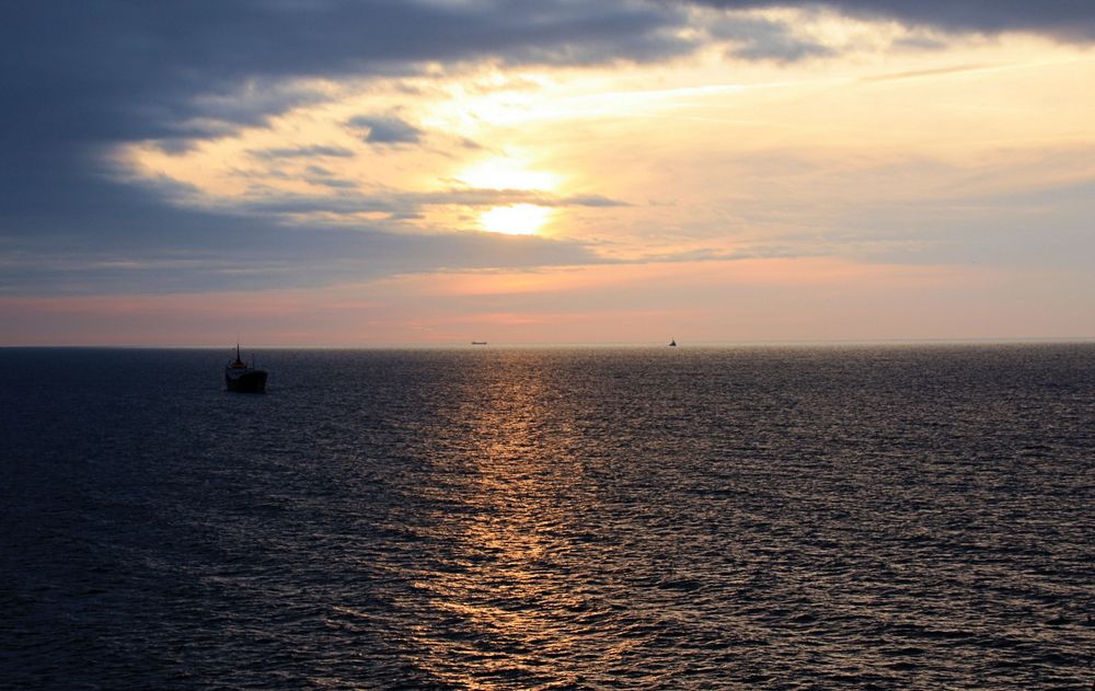 Sonnenuntergang auf der Ostsee