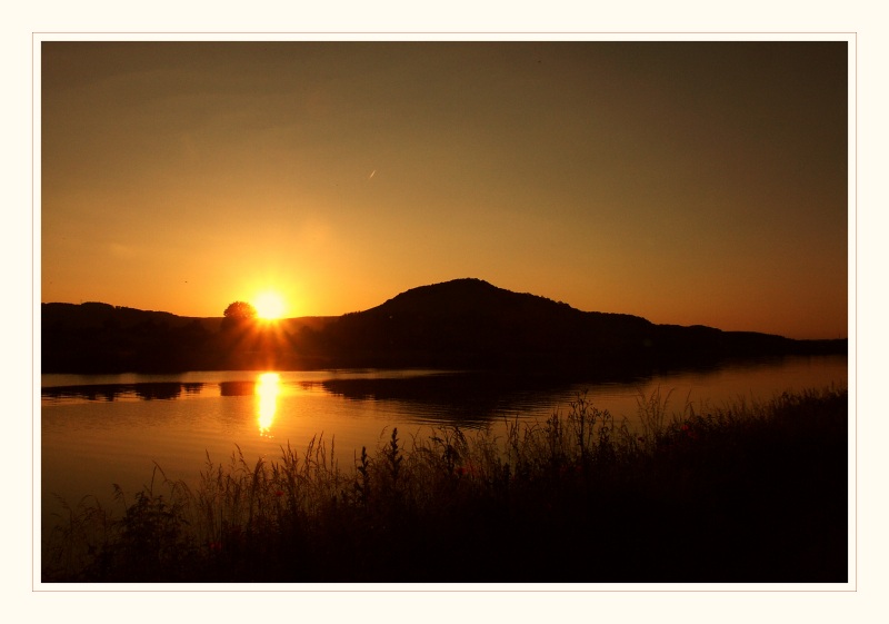 ..Sonnenuntergang auf der Saar .....