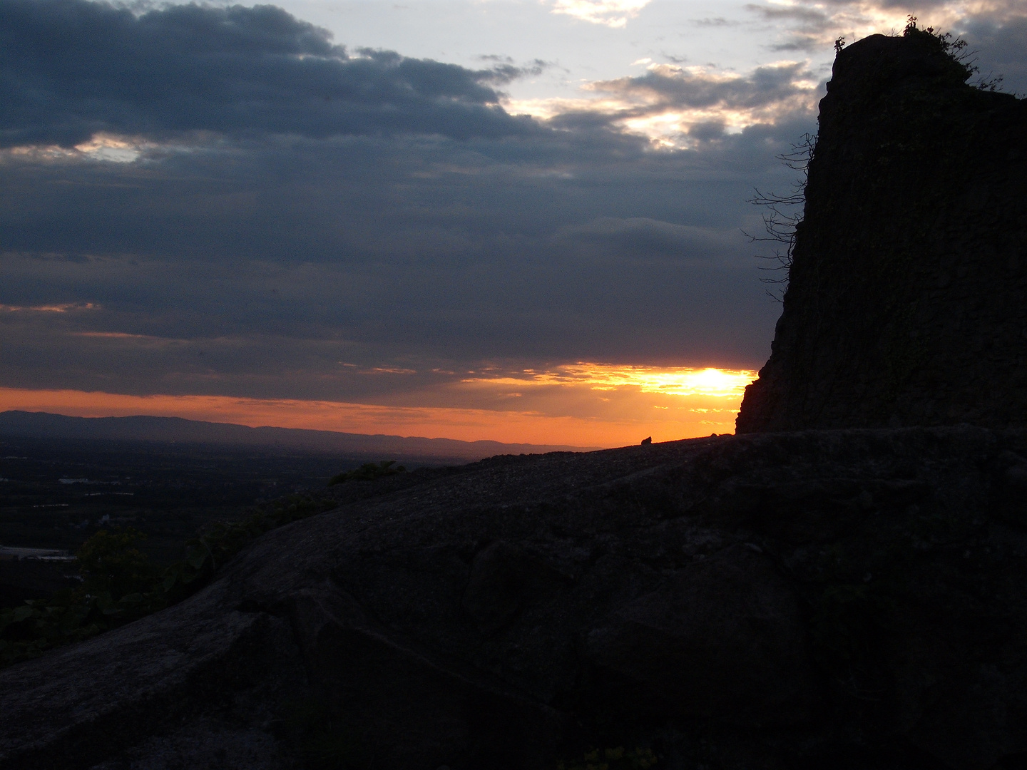 Sonnenuntergang auf der Schauenburg