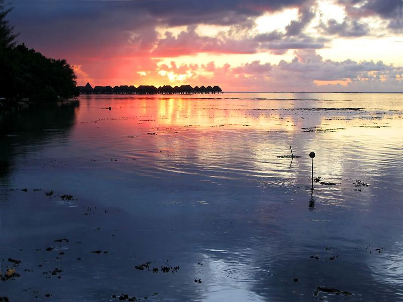 Sonnenuntergang auf der Südseeinsel Moorea