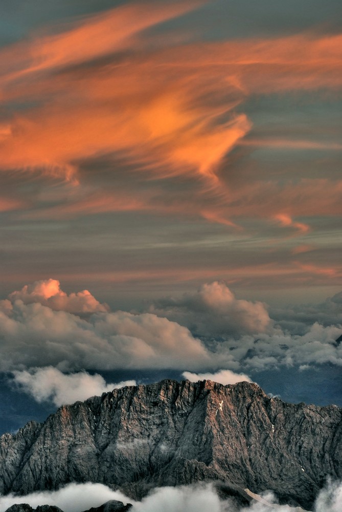 Sonnenuntergang auf der Zugspitze 1